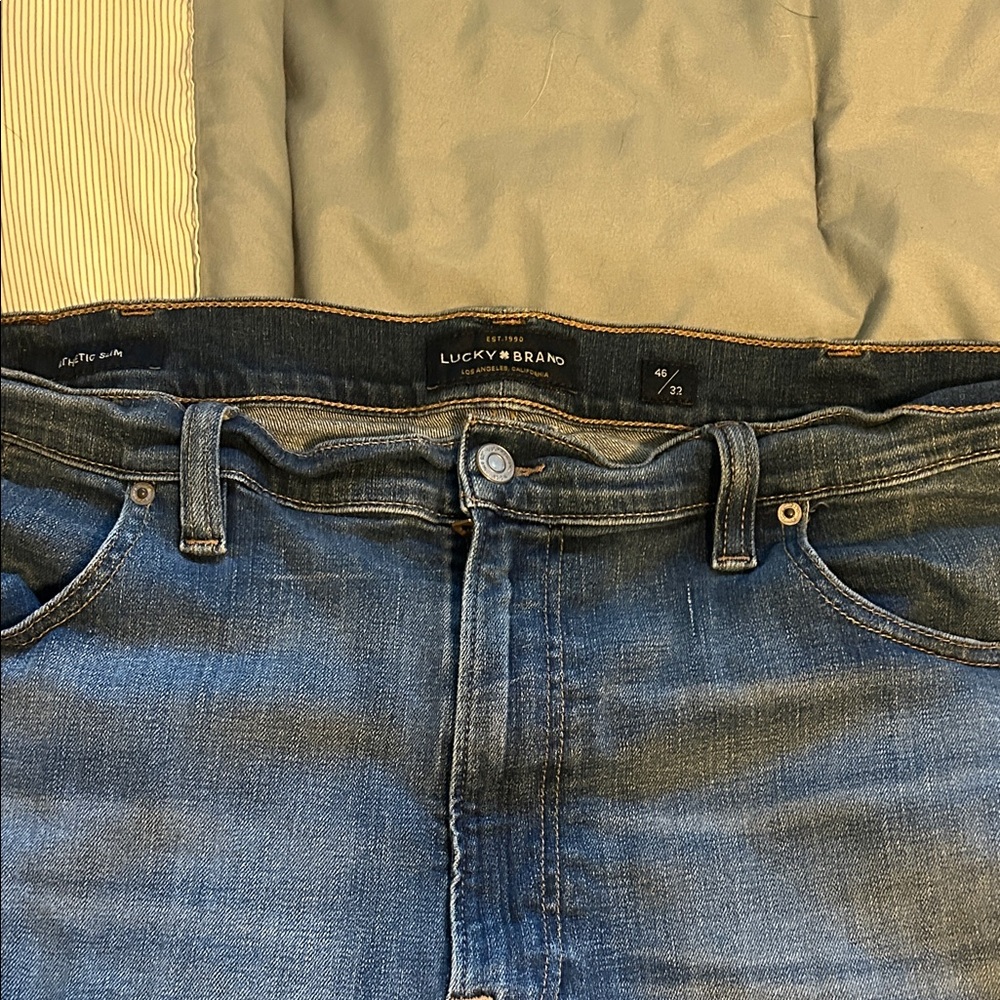 46/32 Lucky Brand Men's Dark Blue Relaxed Jeans
